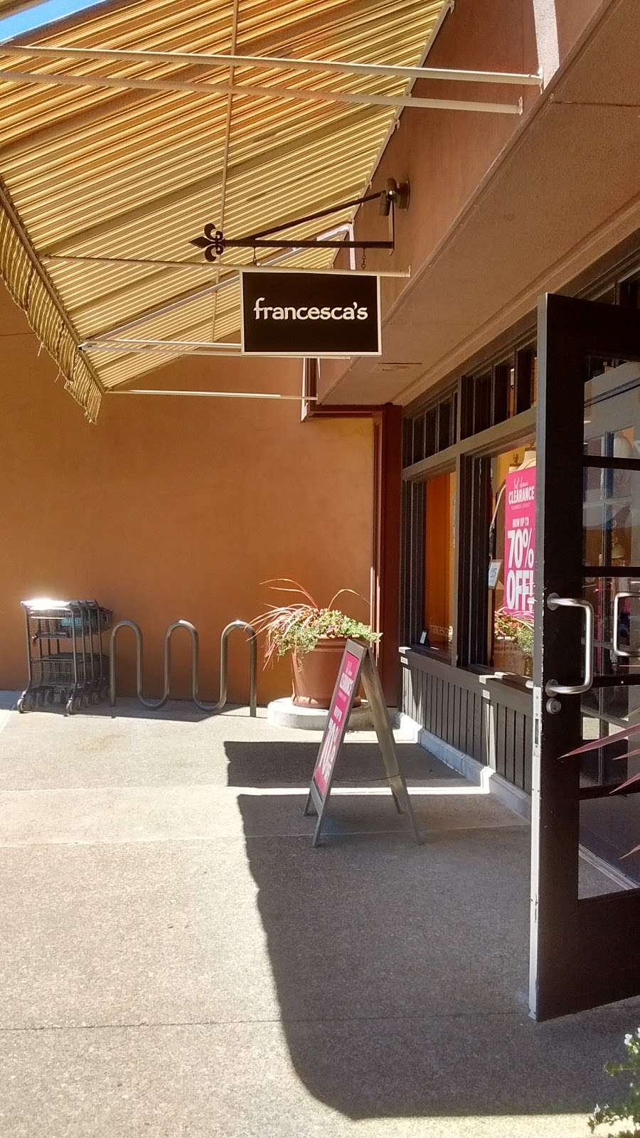 francescas | 208 Vintage Way Suite K-7, Novato, CA 94945, USA | Phone: (415) 897-3040