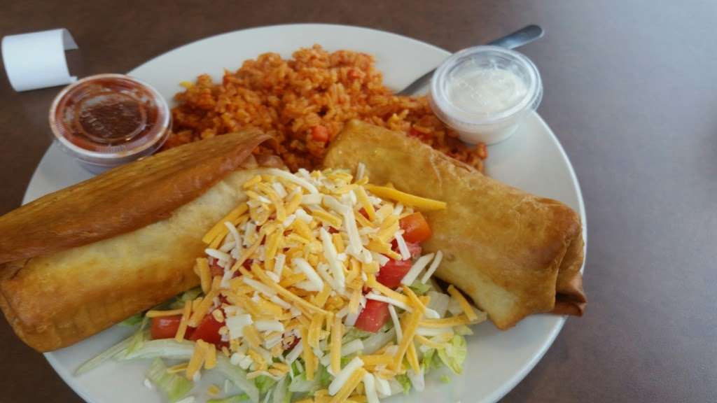 El Castillo Pizzeria & Tex Mex | National Pike, 2138, 15616 US-40, Hagerstown, MD 21740, USA | Phone: (301) 582-4727