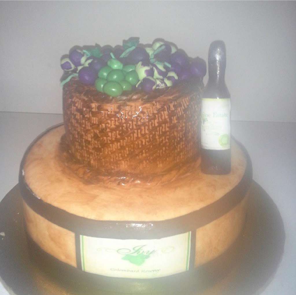 Charlees Butter Cream Dreams custom cakes-Appointment Only | 3207 Bayonne Ave, Baltimore, MD 21214, USA | Phone: (410) 657-2286