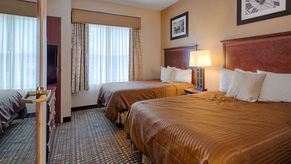 Best Western Airport Suites | 55 South High School Road, Indianapolis, IN 46241, USA | Phone: (317) 246-1505