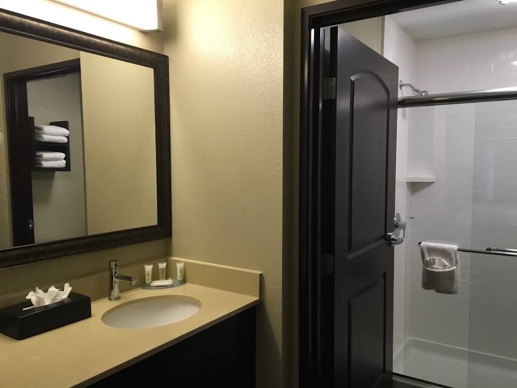 Staybridge Suites Austin South Interstate Hwy 35 | 901 Little Texas Lane Building #F, Austin, TX 78745, USA | Phone: (512) 677-6000