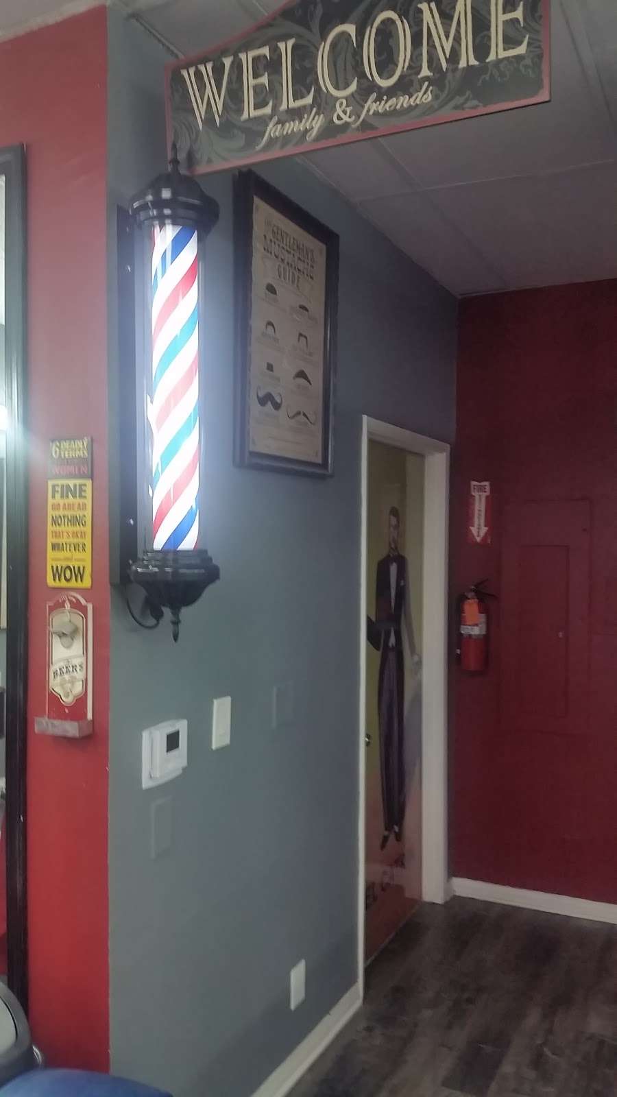 Caballeros Barber Shop | 14650 Roscoe Blvd, Panorama City, CA 91402, USA | Phone: (818) 730-4562