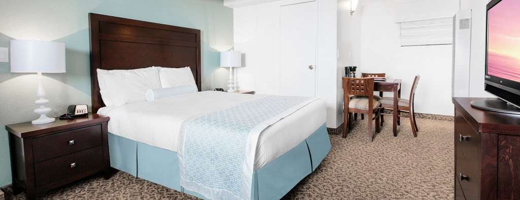 Capri Laguna | 1441 S Coast Hwy, Laguna Beach, CA 92651, USA | Phone: (949) 494-6533 Capri Laguna | 1441 S Coast Hwy, Laguna Beach, CA 92651, USA | Phone: (949) 494-6533