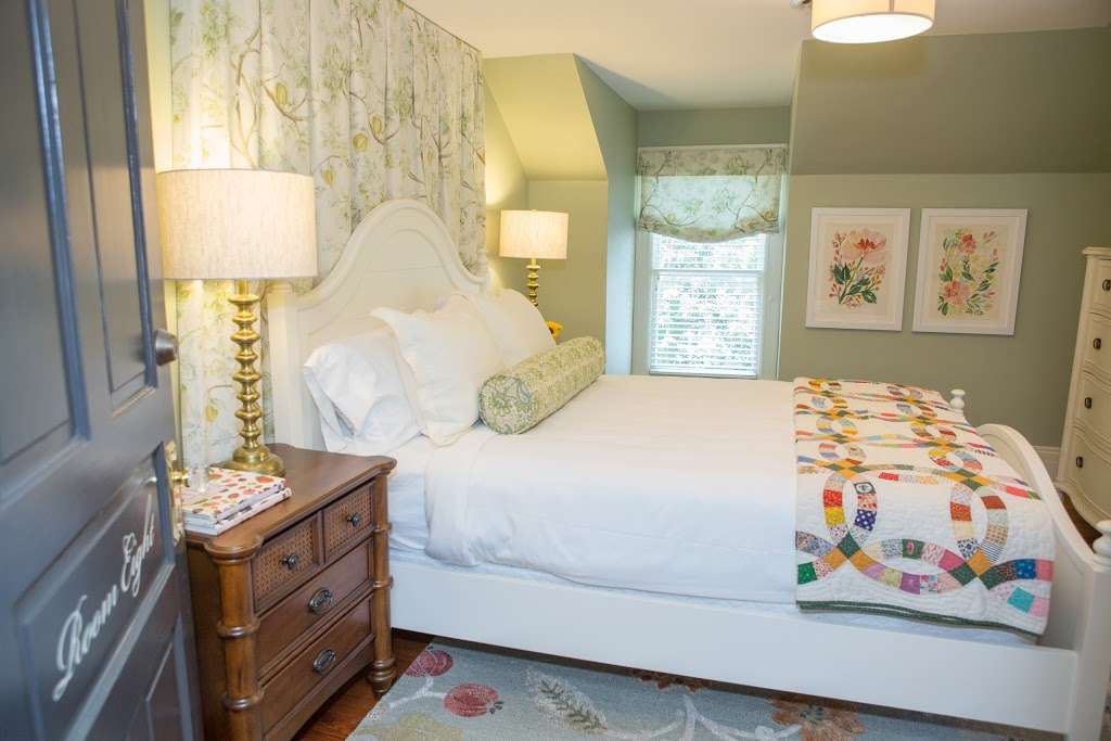 Frederick Inn Bed and Breakfast | 3521 Buckeystown Pike, Buckeystown, MD 21717 | Phone: (240) 341-2902