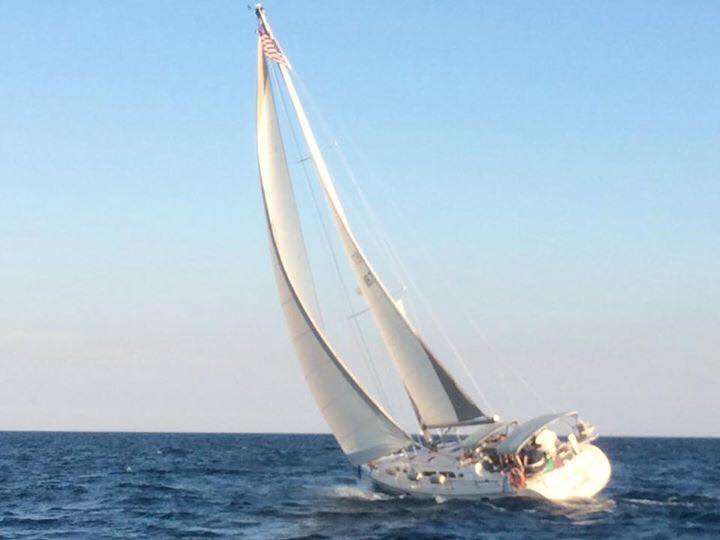 Sea Dog Sailing | Unnamed Road, Milwaukee, WI 53202, USA | Phone: (414) 687-3203