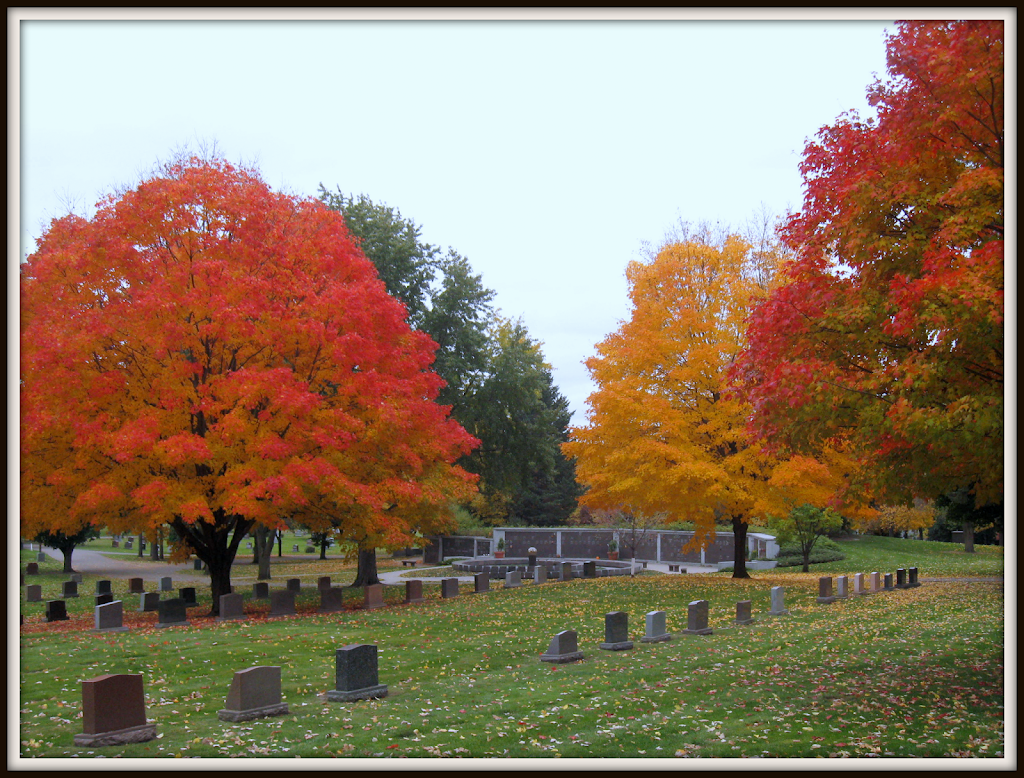 Roselawn Cemetery | 803 Larpenteur Ave W, Roseville, MN 55113, USA | Phone: (651) 489-1720