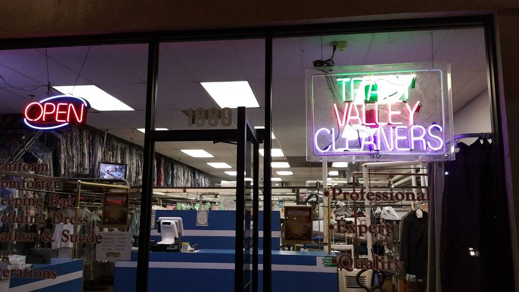 Tracy Valley Cleaners 1 | 1880 W 11th St, Tracy, CA 95376, USA | Phone: (209) 833-1600