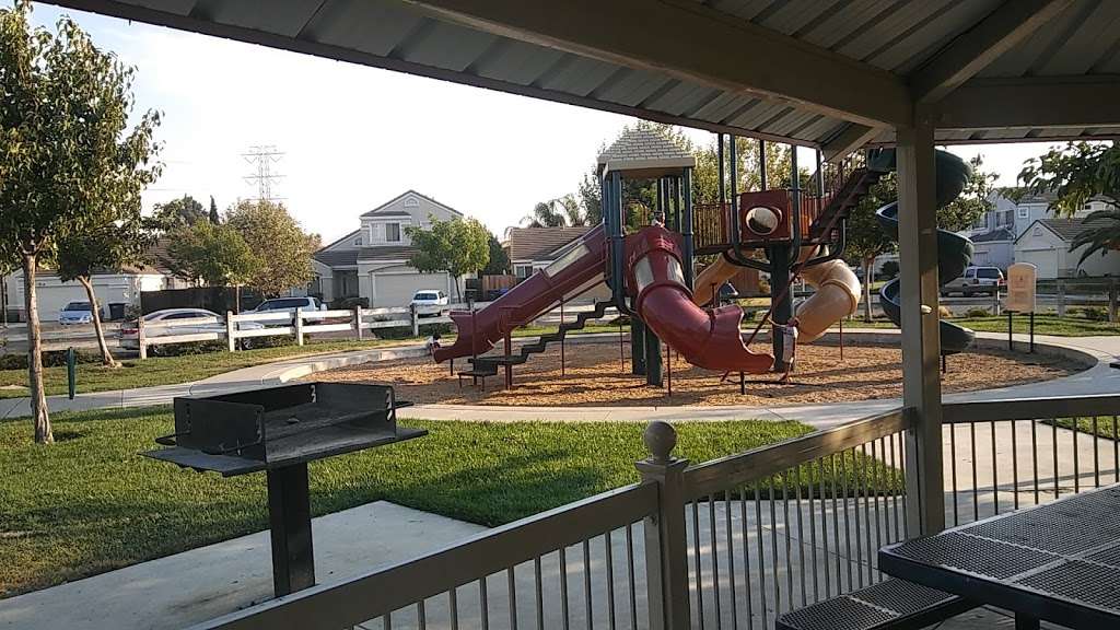 Americana Park | 1001 Parkview Dr, Pittsburg, CA 94565, USA