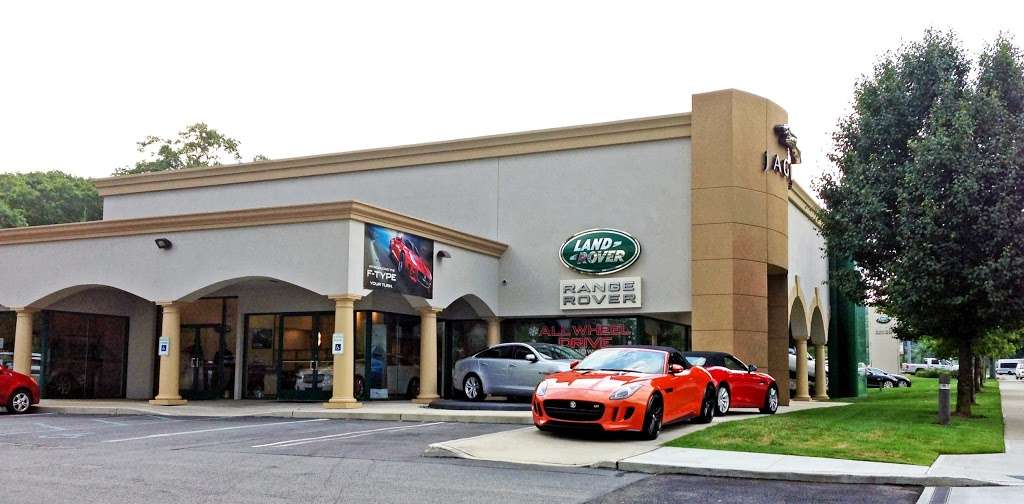 Land Rover Huntington | 1249 E Jericho Turnpike Suite B, Huntington, NY 11743 | Phone: (855) 867-7400