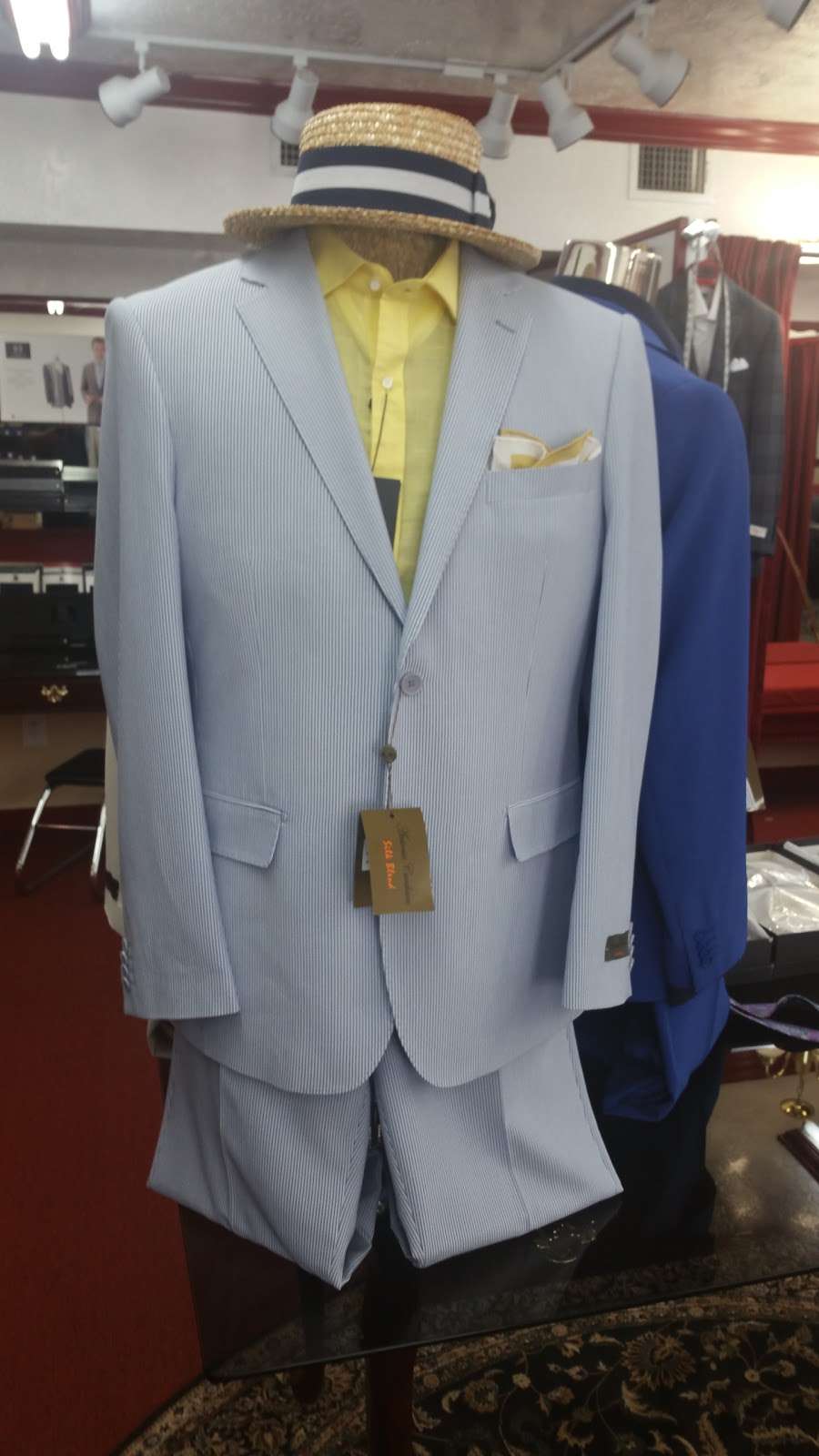 Michaels Clothier | 4817 N Shepherd Dr, Houston, TX 77018 | Phone: (713) 691-6520