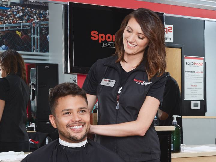 Sport Clips Haircuts of Grove City | 1728 Stringtown Rd, Grove City, OH 43123, USA | Phone: (614) 871-5777