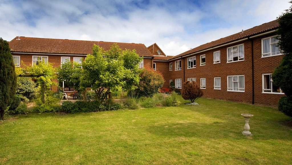 Anchor - Randall Court | Anchor Dr, Rainham RM13 9JH, UK | Phone: 0808 102 4138