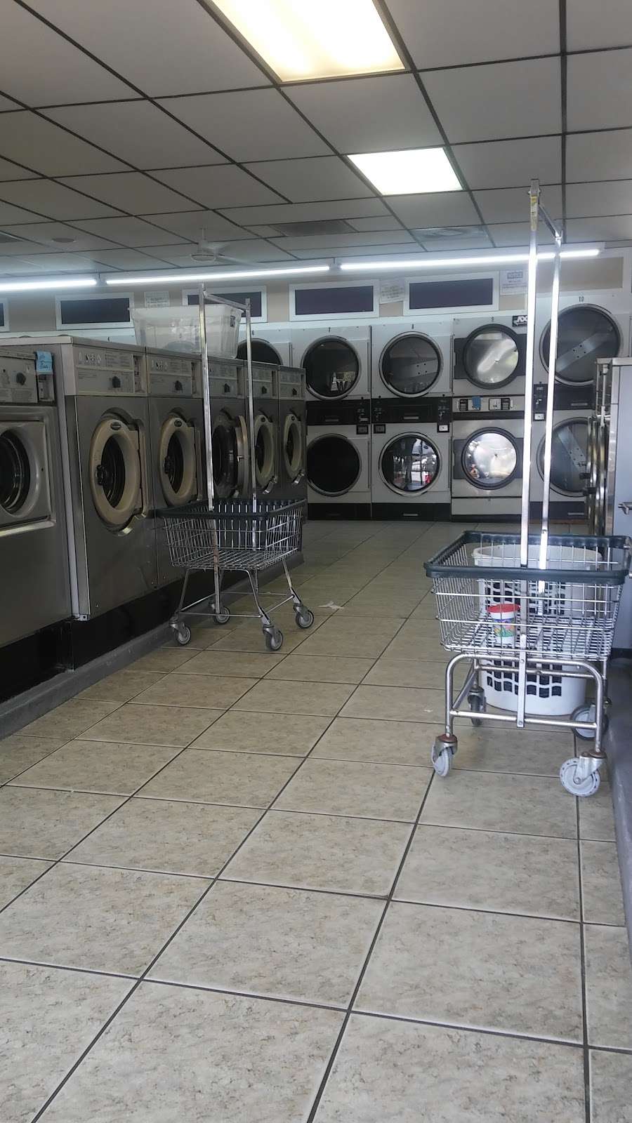 Nice Day Laundromat & Cleaners | 310 S French Ave, Sanford, FL 32771, USA | Phone: (407) 323-9646