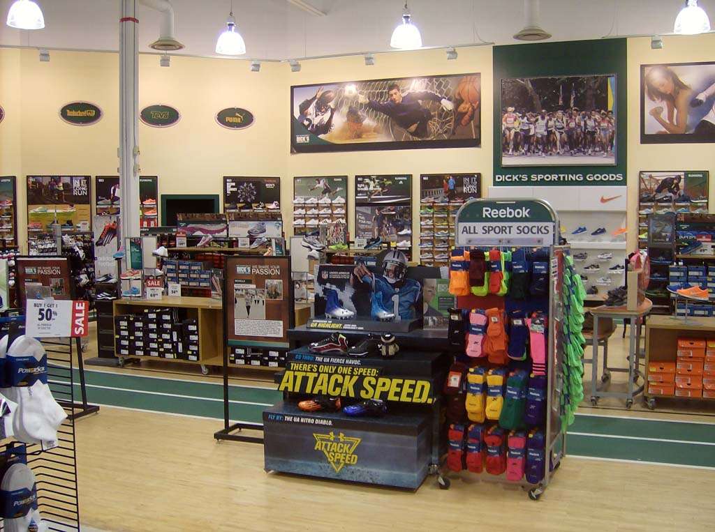 DICKS Sporting Goods | 2225 Southlake Mall, Merrillville, IN 46410 | Phone: (219) 791-0610