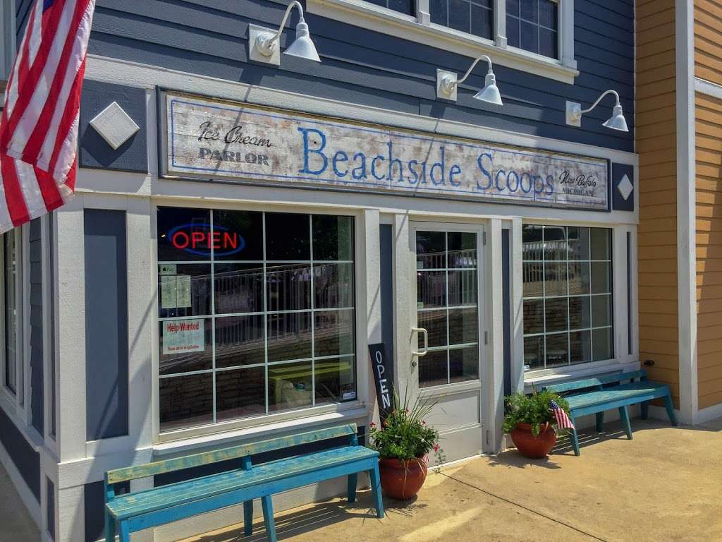 Beachside Scoops | 225 N Whittaker St, New Buffalo, MI 49117, USA | Phone: (269) 231-5186