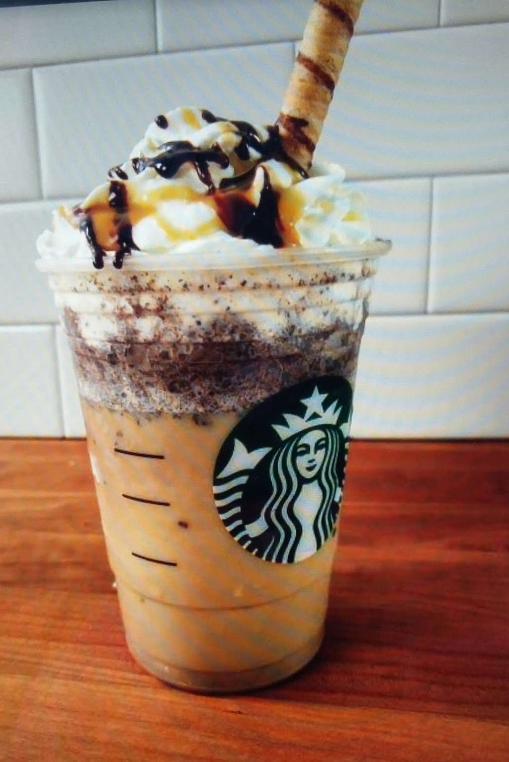 Starbucks | 1700 W Nursery Rd, Linthicum Heights, MD 21090, USA | Phone: (410) 859-1233