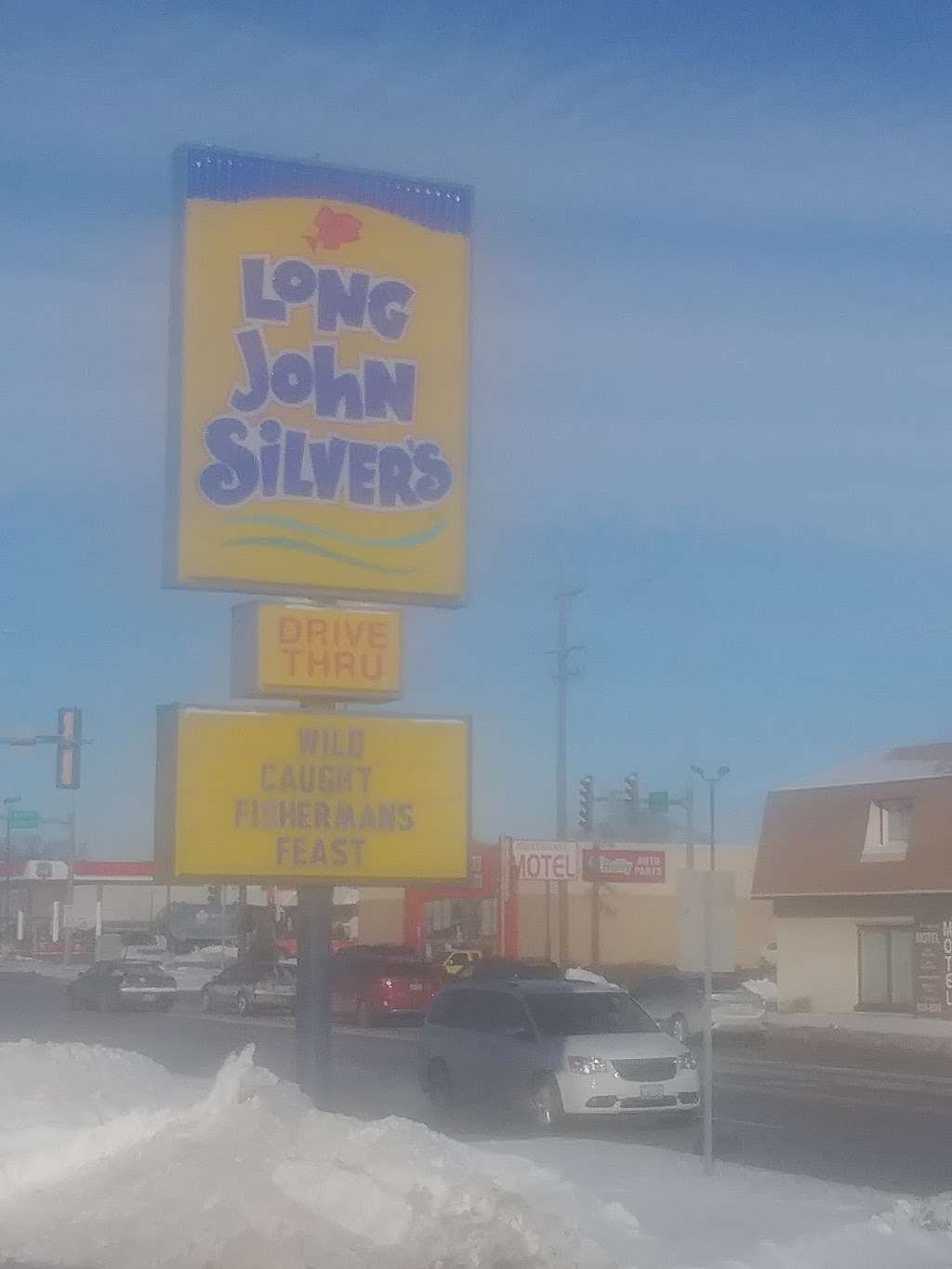 Long John Silvers | 265 N Kinzie Ave, Bradley, IL 60915 | Phone: (815) 937-0543