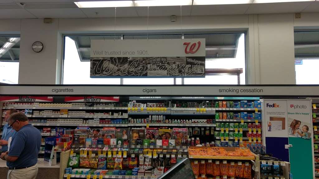 Walgreens | 2140 W Jonathan Moore Pike, Columbus, IN 47201, USA | Phone: (812) 378-0804