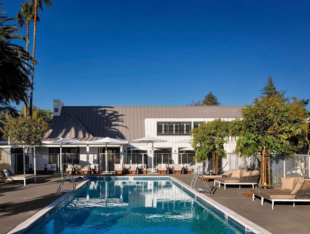 Vintage House | 6541 Washington St, Yountville, CA 94599, USA | Phone: (707) 944-1112