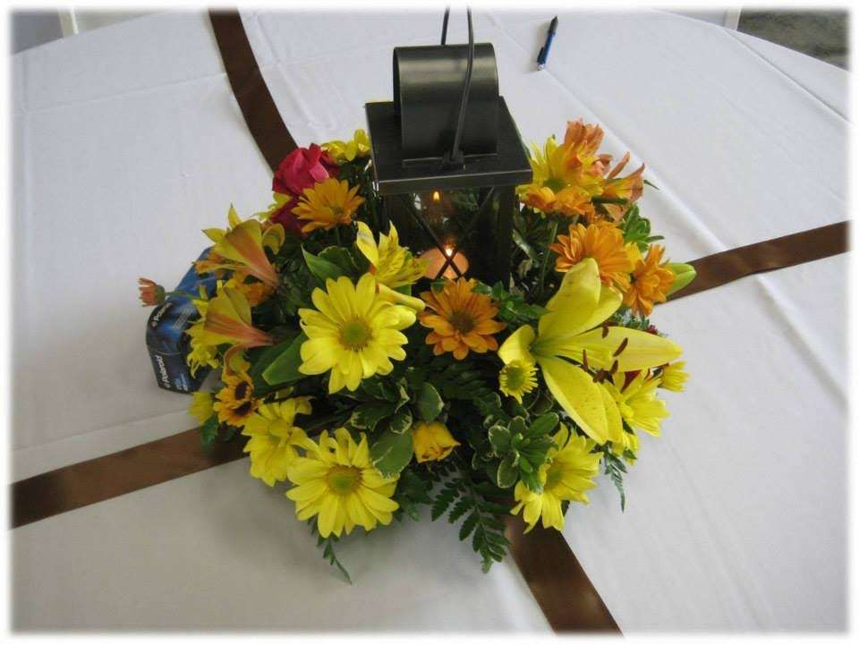 Red Bridge Floral and Marketplace | 1804 W Main St, Locust, NC 28001, USA | Phone: (980) 354-8012