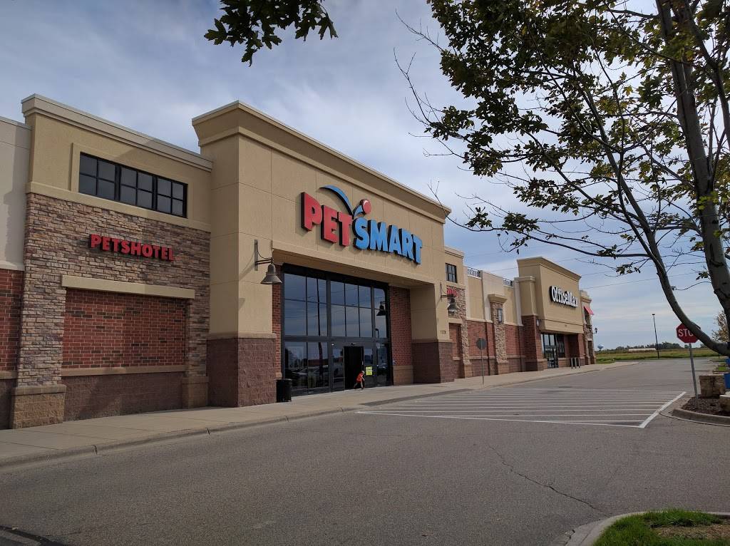 PetSmart | 11200 Fountains Dr, Maple Grove, MN 55369, USA | Phone: (763) 424-3639