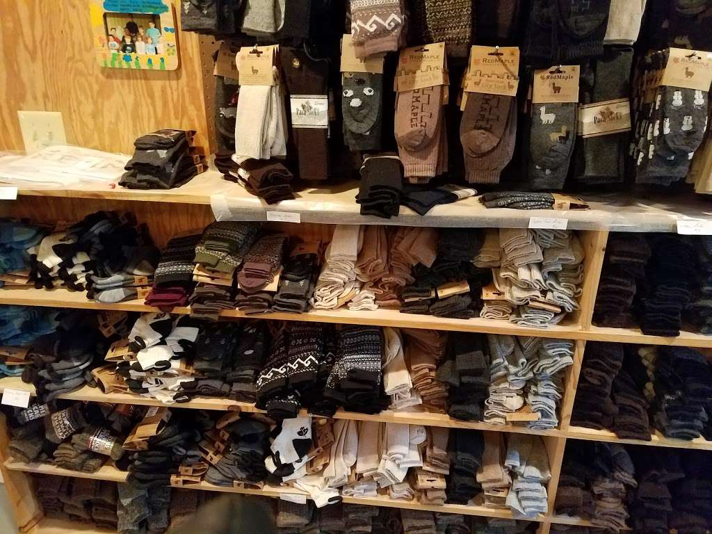 Briar Branch Alpaca Boutique | 39590 Sunnyside Rd, Clements, MD 20624, USA | Phone: (301) 904-8884