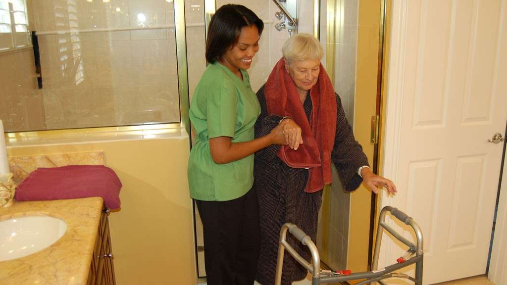 American In-Home Care - Lady Lake | 510 Co Rd 466 Suite 207B, Lady Lake, FL 32159, USA | Phone: (352) 753-1918