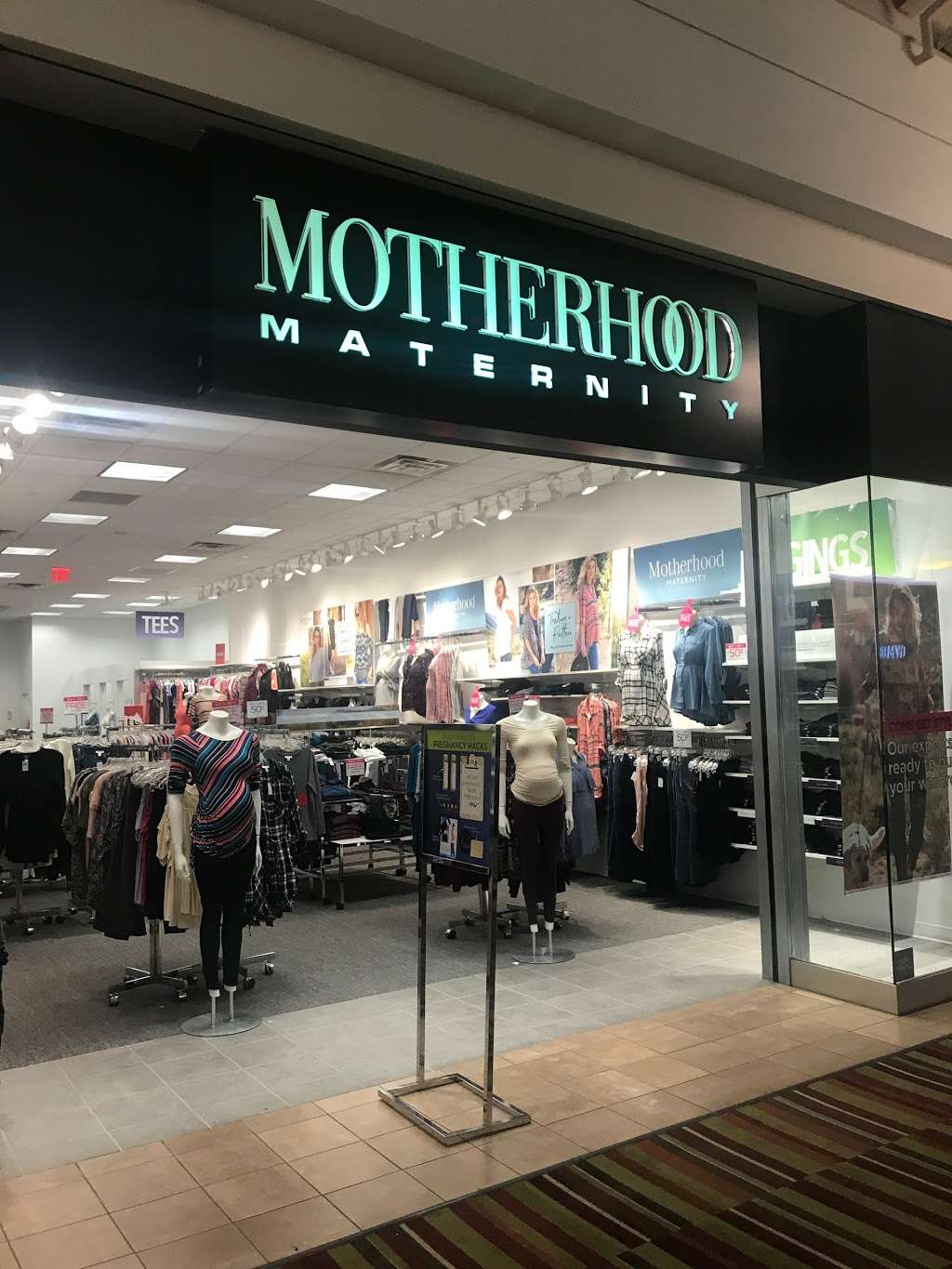 Motherhood Maternity Dulles Town Center | 21100 Dulles Center Blvd, Dulles, VA 20166, USA | Phone: (571) 266-0189