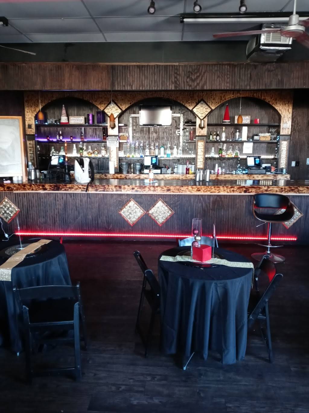 Chocolate Lounge ExClusive | 1011 Corinth St, Dallas, TX 75215, USA | Phone: (469) 512-0550