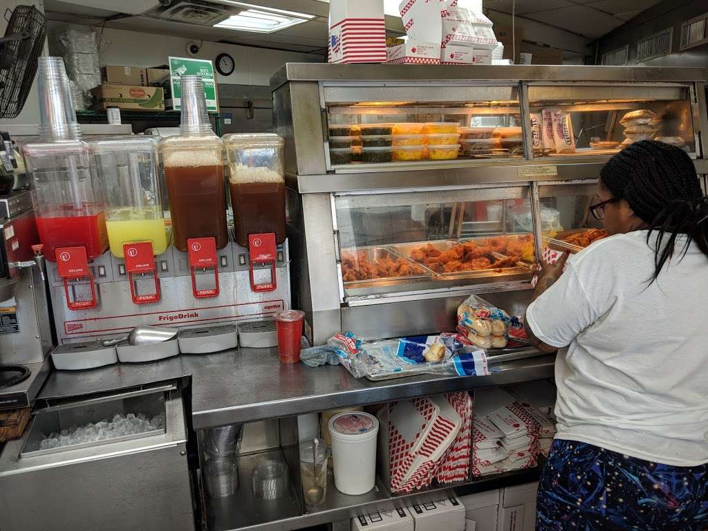 New York Fried Chicken | 3141 W North Ave, Baltimore, MD 21216 | Phone: (410) 233-0073