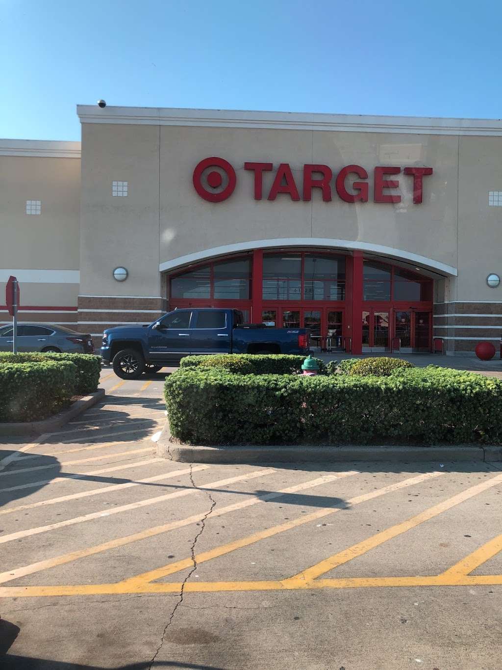 Target | 6128 Broadway St, Galveston, TX 77551, USA | Phone: (409) 740-0102