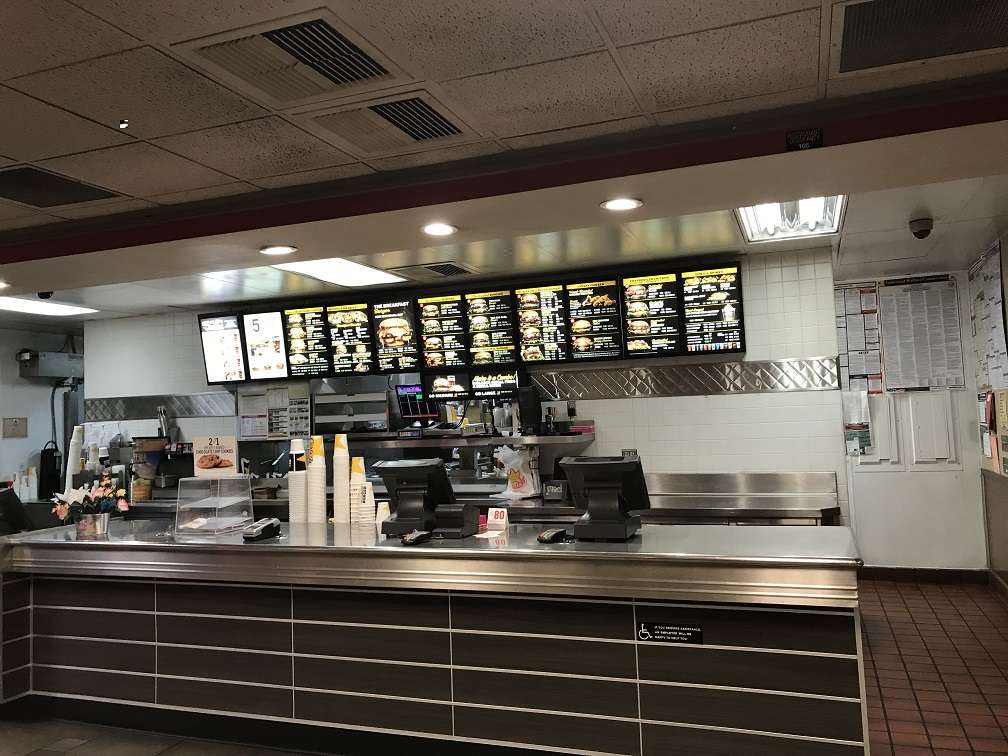 Carls Jr. | 13151 Crossroads Pkwy S, City of Industry, CA 91746, USA | Phone: (562) 695-2510