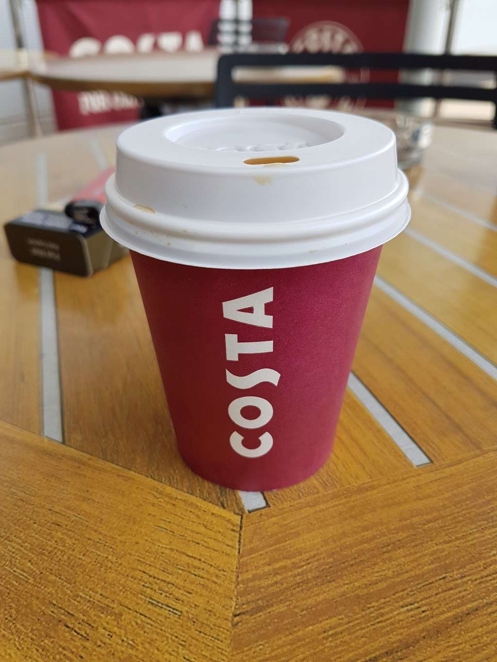 Costa Coffee | Unit 8, Brent Cross Shopping Park, Tiliing Road, London NW2 1LS, UK | Phone: 020 8452 5055