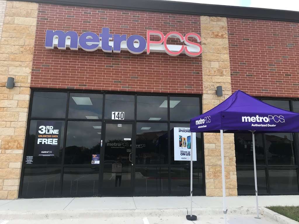 Metro by T-Mobile | 880 Hebron Pkwy Ste 140, Lewisville, TX 75057, USA | Phone: (972) 537-5009