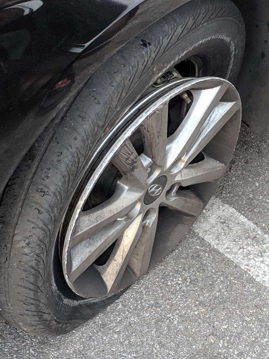 Amaya Tires 24 Hours Road Services | 6206 S Main St, Los Angeles, CA 90003, USA | Phone: (323) 234-2423