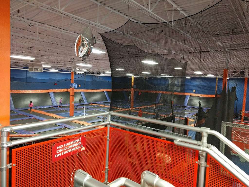 Sky Zone Trampoline Park | 2834 NJ-73, Maple Shade Township, NJ 08052, USA | Phone: (856) 600-4402