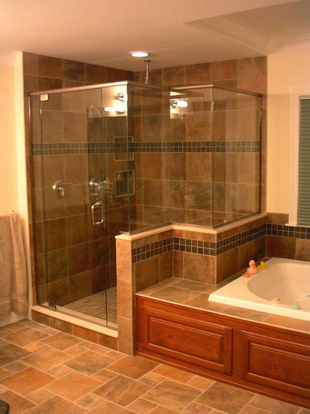 Merrimack Valley Shower Door Co. | 30 2nd St, Chelmsford, MA 01824, USA | Phone: (978) 815-5725