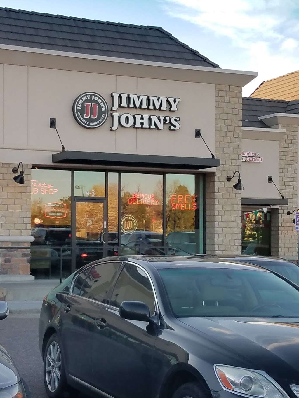 Jimmy Johns | 20209 E Smoky Hill Rd Ste. A3, Centennial, CO 80015, USA | Phone: (303) 699-6700