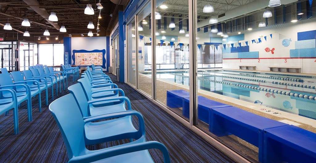 Big Blue Swim School - Wilmette | Photo 8 of 10 | Address: 3232 Lake Ave, Wilmette, IL 60091, USA | Phone: (847) 729-7665