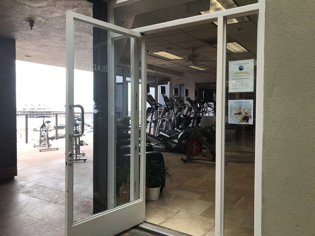 Malibu Health Club | 22917 Pacific Coast Hwy #220, Malibu, CA 90265, USA | Phone: (310) 456-7721