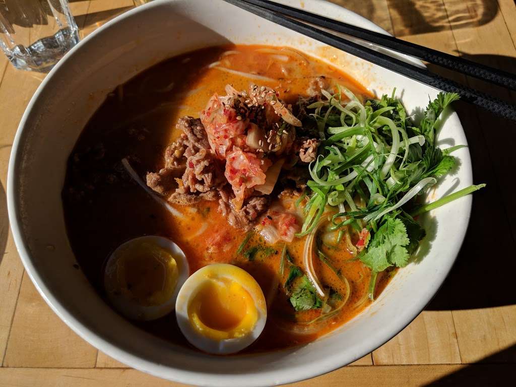 Oiistar | 1385 N Milwaukee Ave, Chicago, IL 60622, USA | Phone: (773) 360-8791
