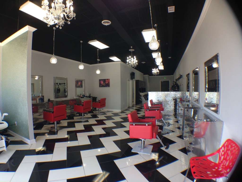 Salon 809 - A Dominican Hair Salon | 7816 Central Ave, Landover, MD 20785, USA | Phone: (301) 316-9488