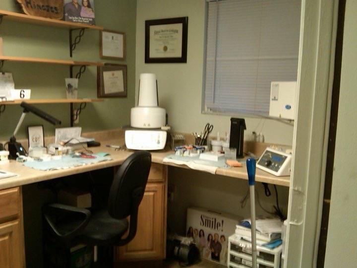 LA Studio of Dental Technology | 7550 E Logan Pl, Tucson, AZ 85730 | Phone: (520) 884-9095