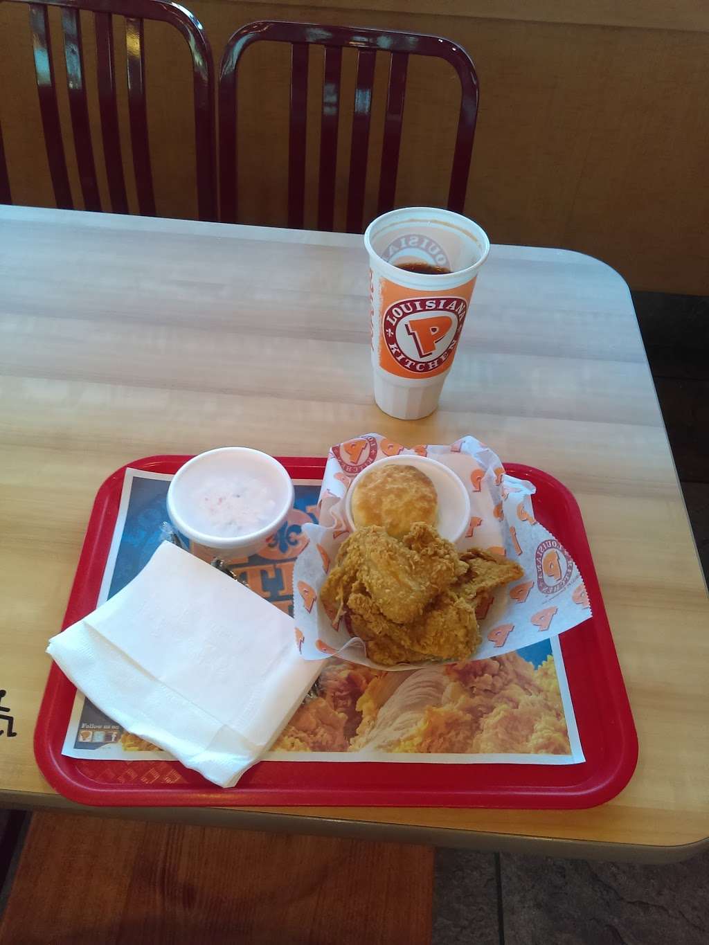 Popeyes Louisiana Kitchen | 1045 Mt Rose Ave, York, PA 17403, USA | Phone: (717) 771-4728