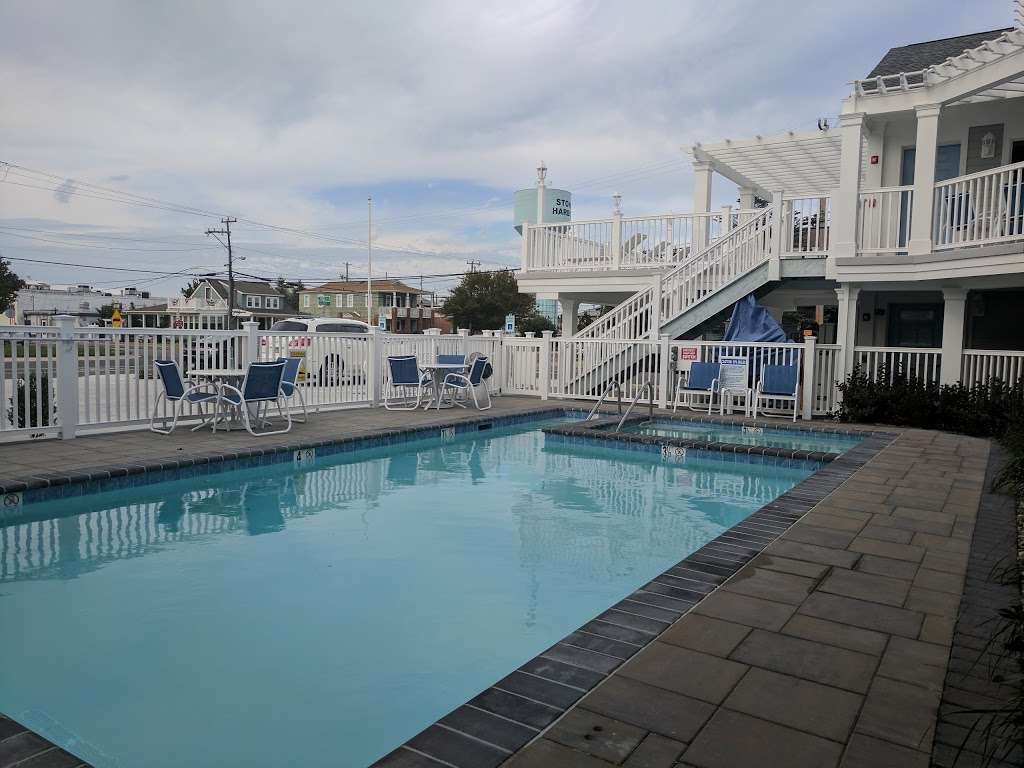 The Stone Harbor Inn | 9700 2nd Ave, Stone Harbor, NJ 08247, USA | Phone: (609) 368-4422