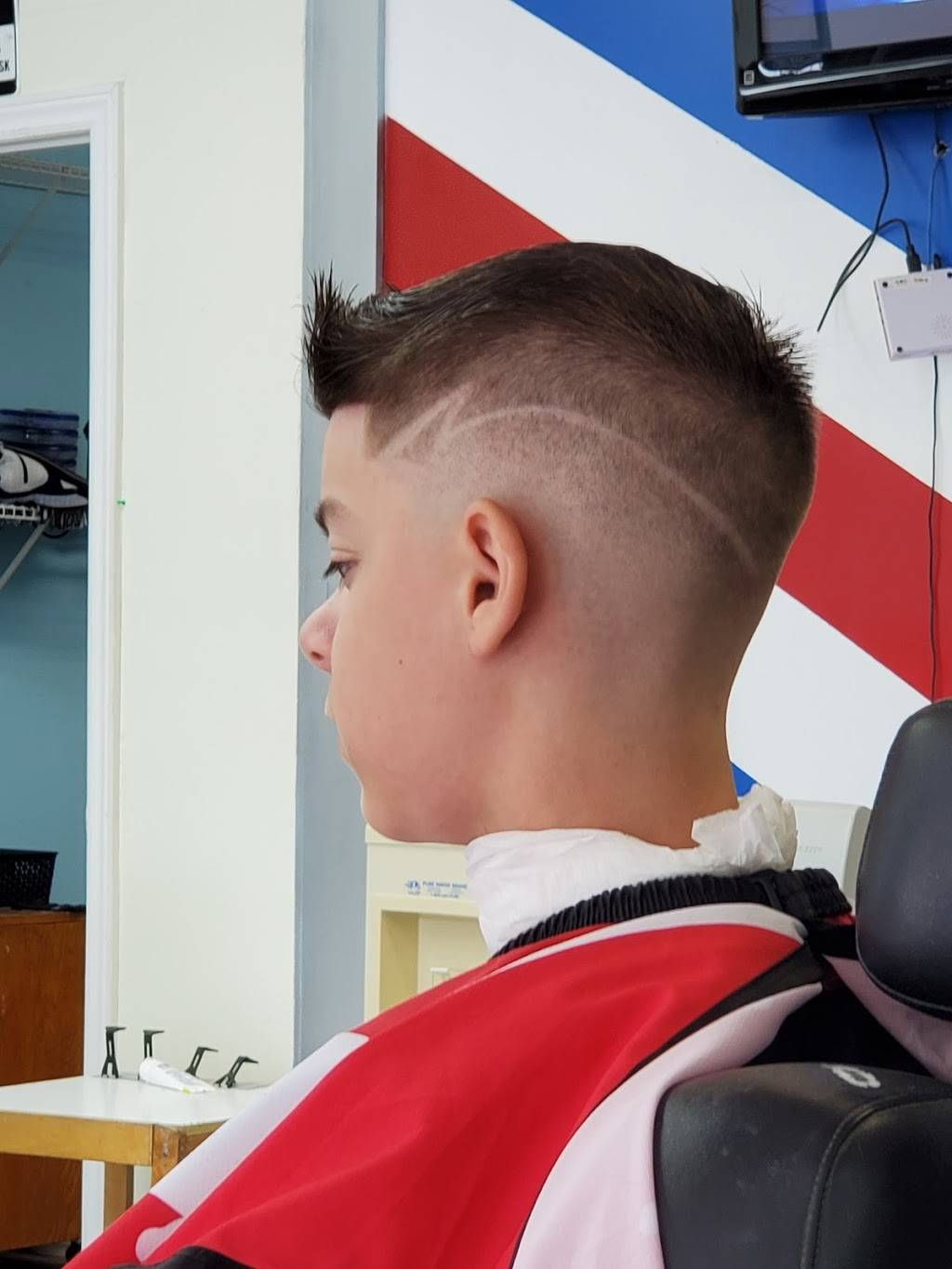 The Barbers In | 12325 Riverside Dr E, Windsor, ON N8N 1A3, Canada | Phone: (519) 979-0280