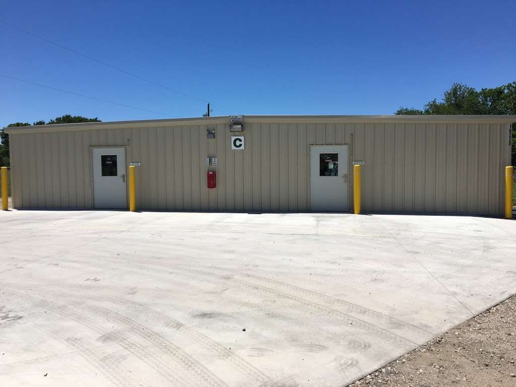 Handy Self Storage | 16224 S, TX-288 Business, Angleton, TX 77515, USA | Phone: (979) 431-5720