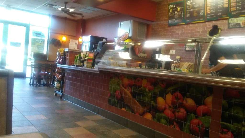 Subway Restaurants | Desert View Sq, 777 E Thunderbird Rd Suite 104, Phoenix, AZ 85022, USA | Phone: (602) 843-6600