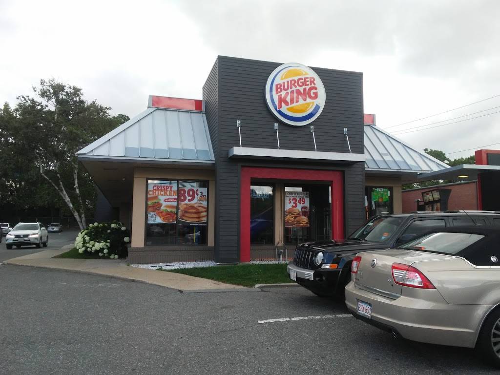 Burger King | 383 Mystic Ave, Medford, MA 02155, USA | Phone: (781) 391-5175