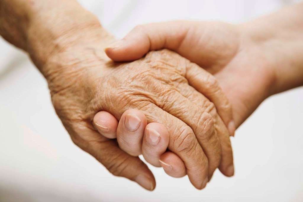 QualCare Caregivers | 25001 The Old Rd, Santa Clarita, CA 91381 | Phone: (661) 298-5010